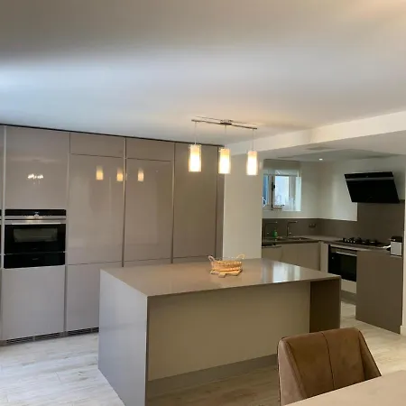Cmg - Magnifique Maison De - - 350m *