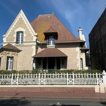 Cmg - Magnifique Maison De - - 350m Apartment Deauville